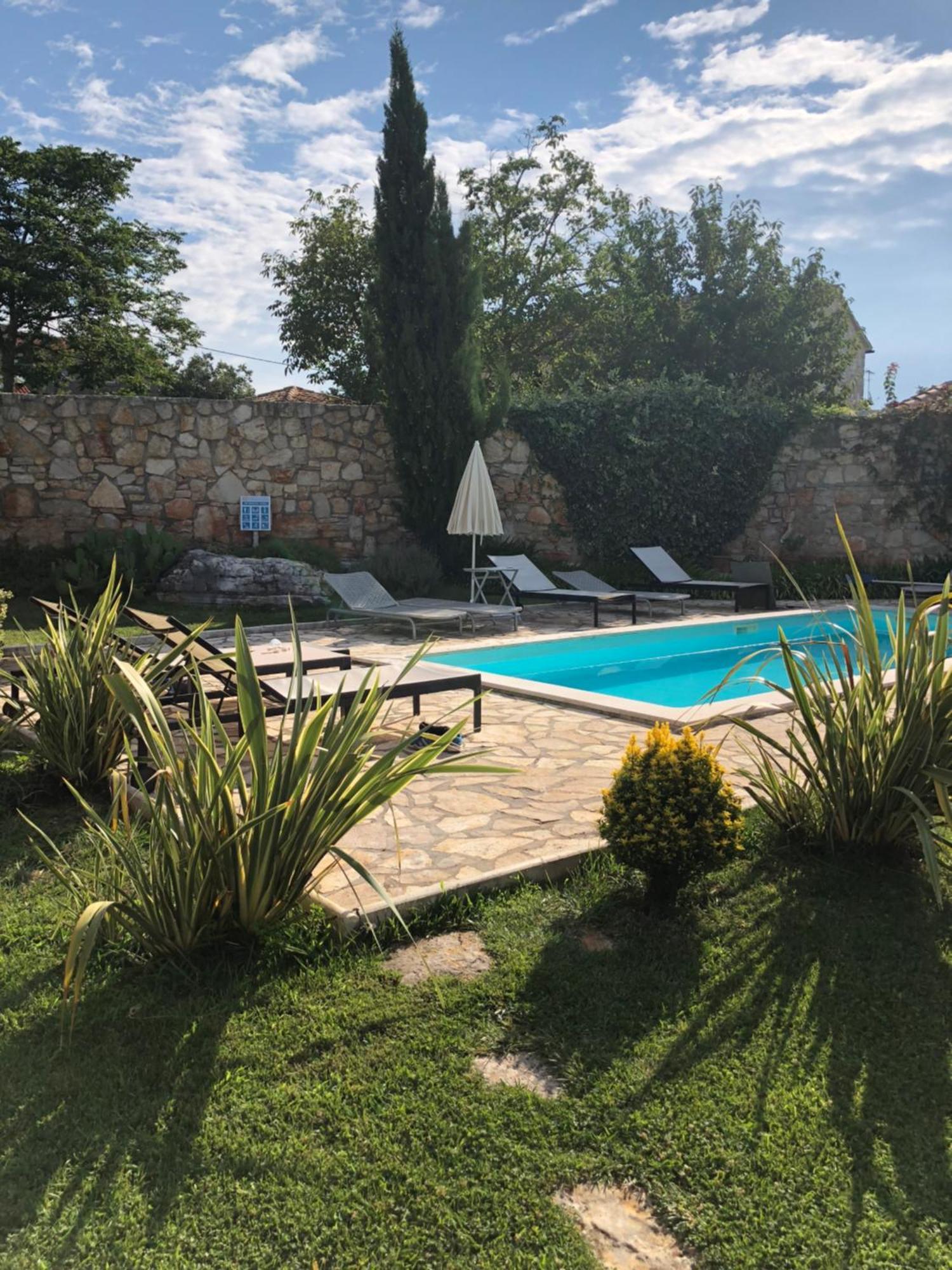 Domos Selene Casa Delle Farfalle Tinjan Exteriér fotografie
