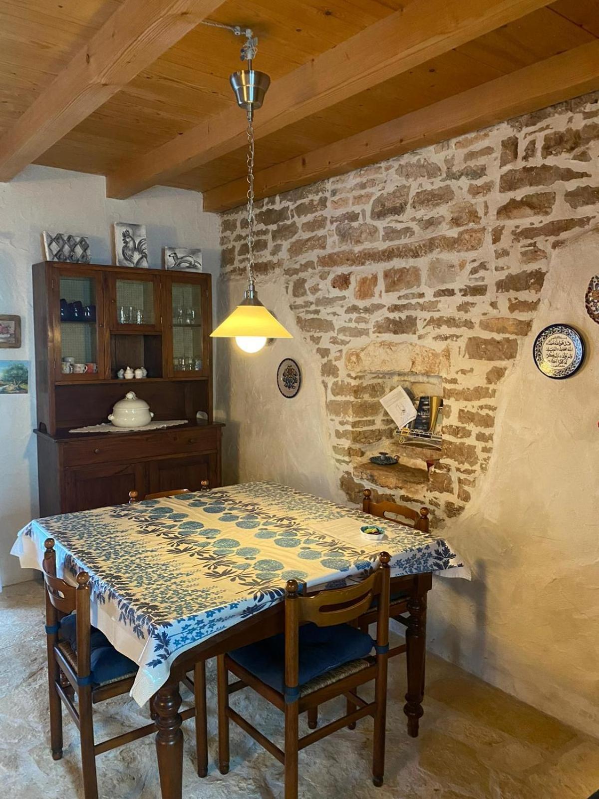 Domos Selene Casa Delle Farfalle Tinjan Exteriér fotografie