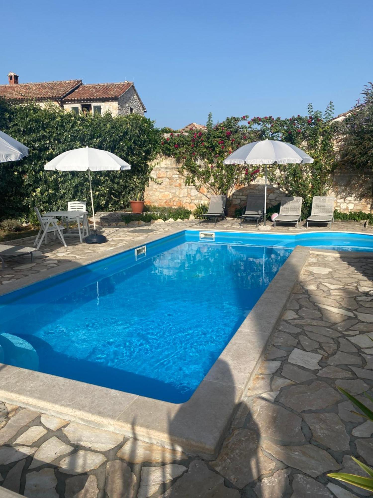 Domos Selene Casa Delle Farfalle Tinjan Exteriér fotografie
